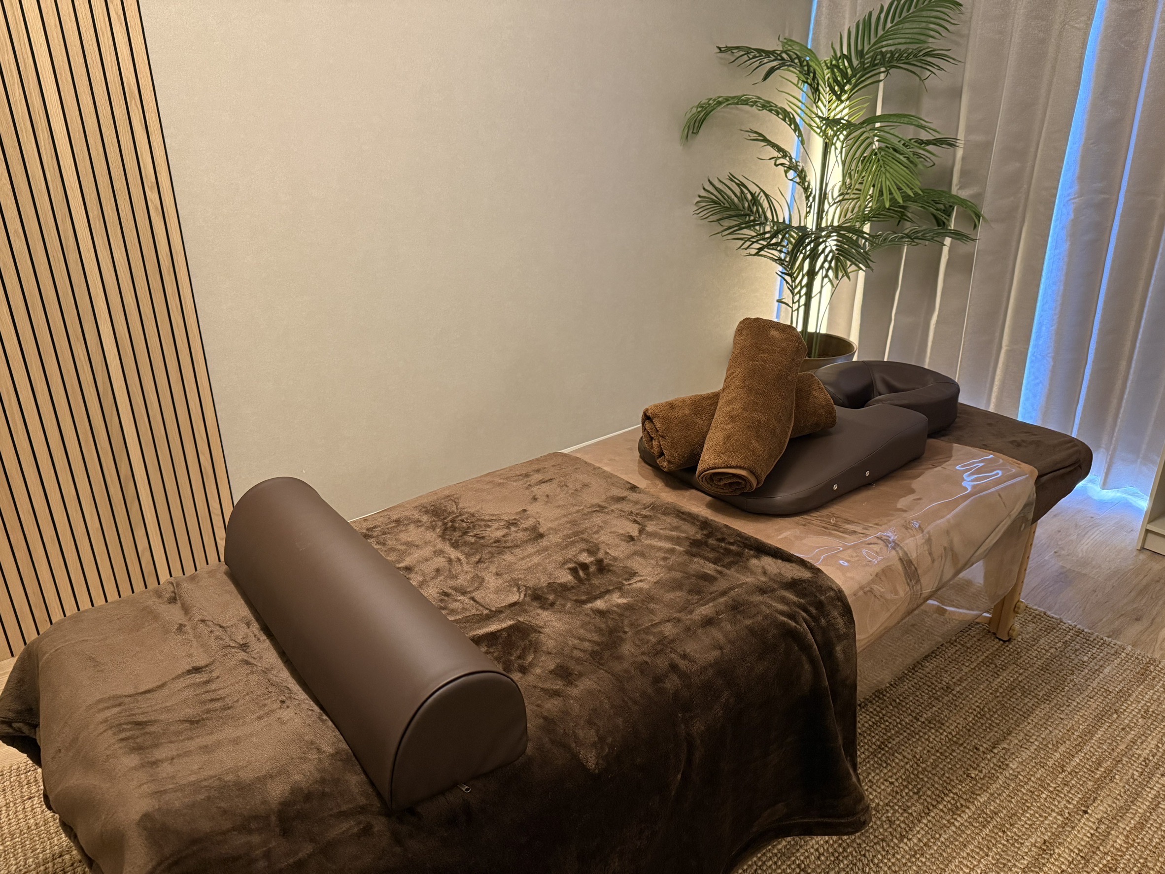 ラフリーサロンギャラリー