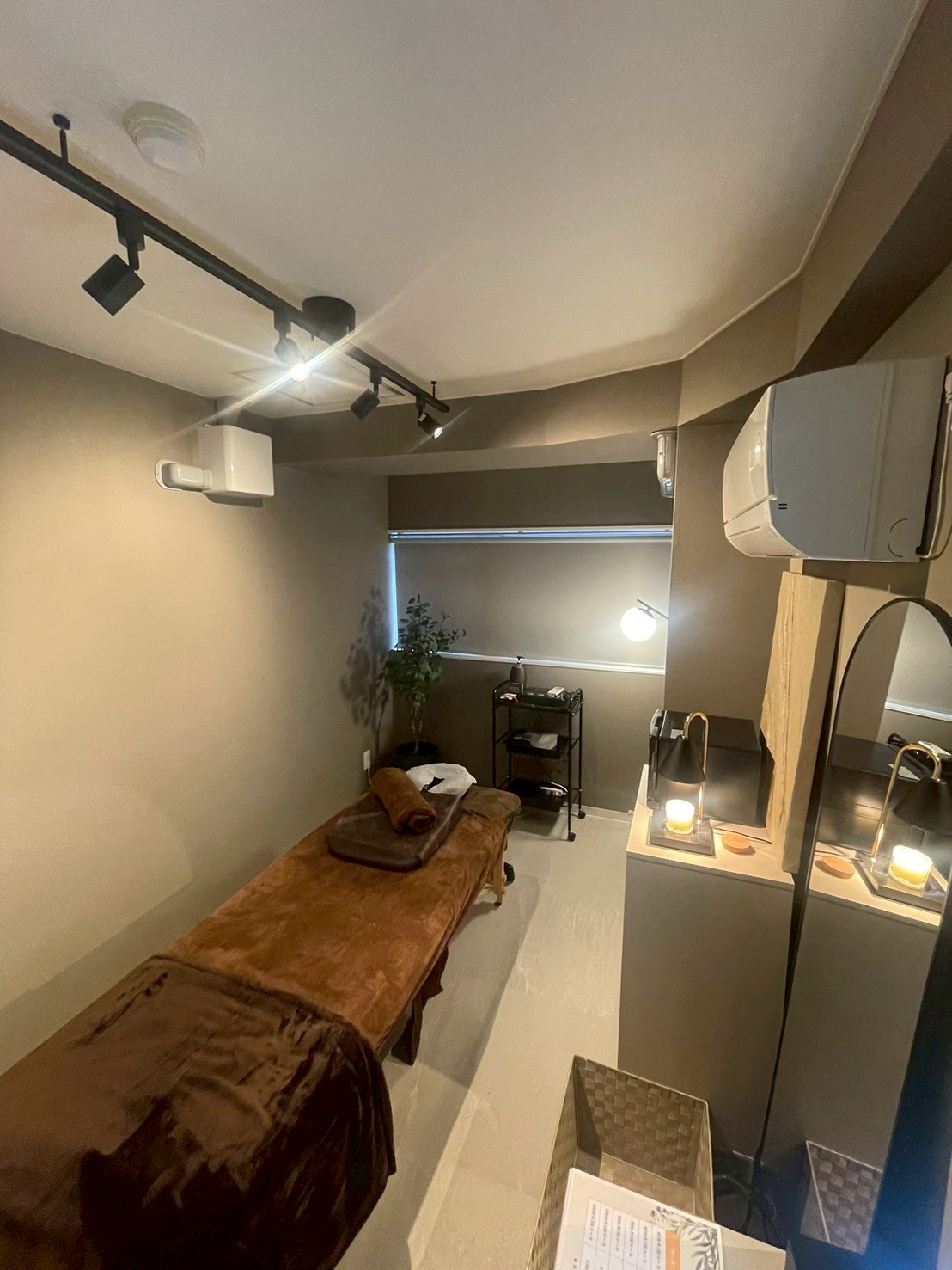 ラフリーサロンギャラリー