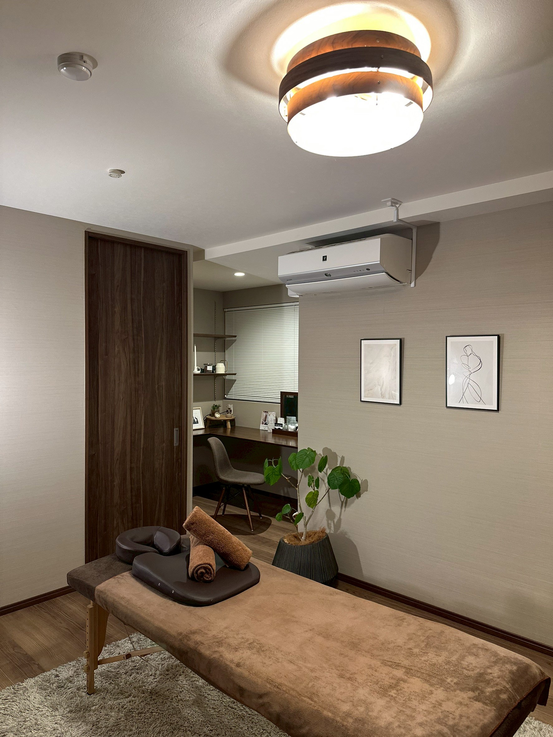 ラフリーサロンギャラリー