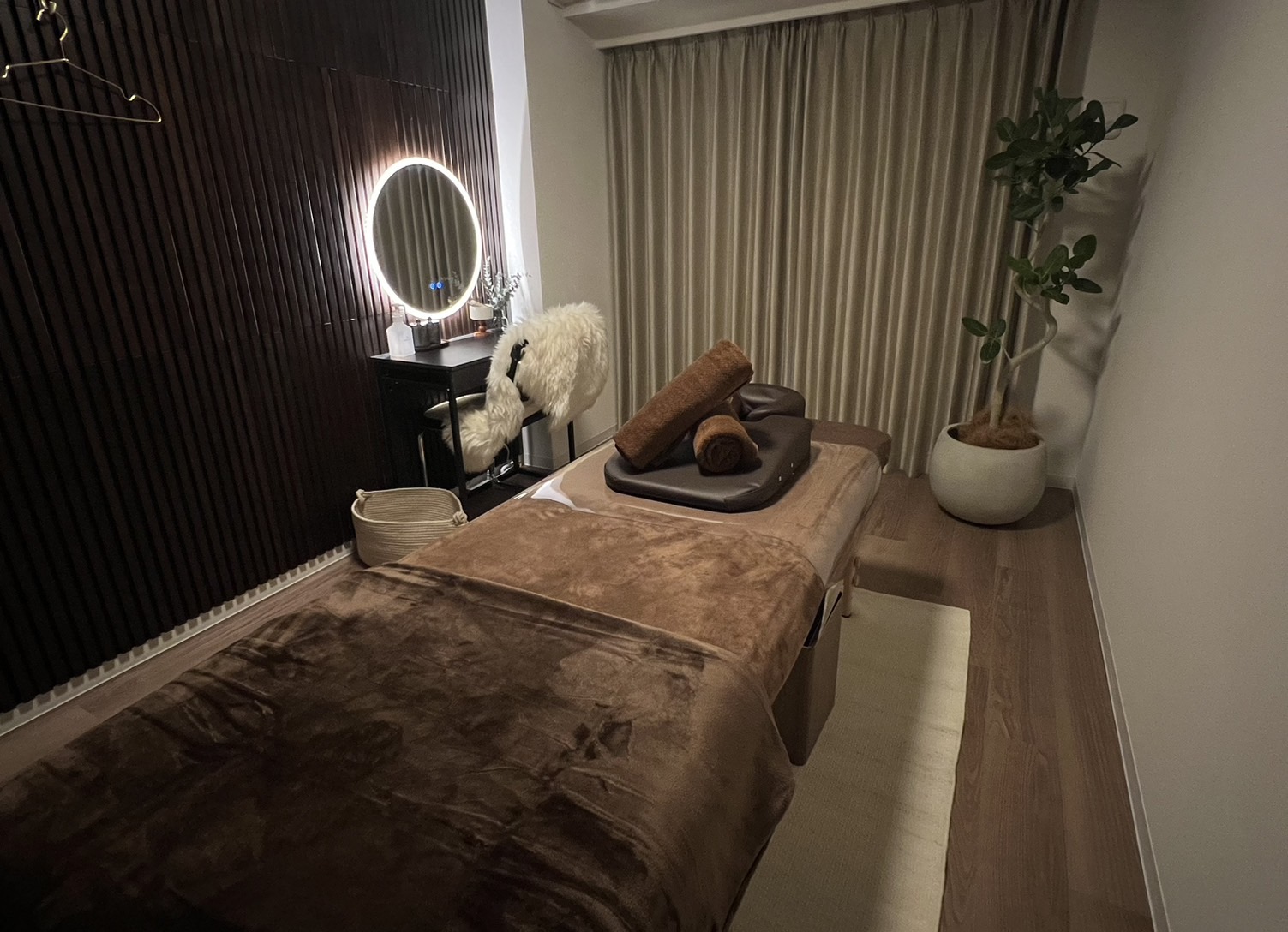 ラフリーサロンギャラリー