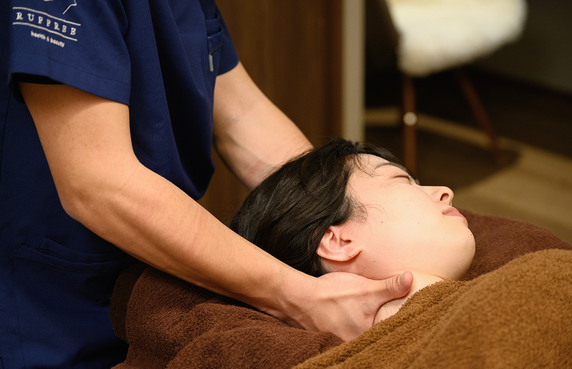 ラフフリーの翼