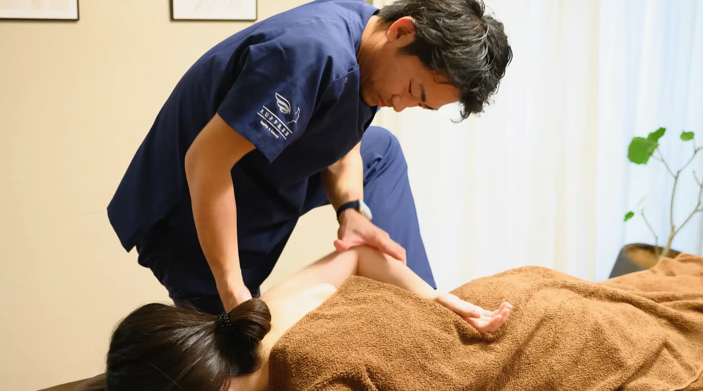 ポイント2 整体技術イメージ